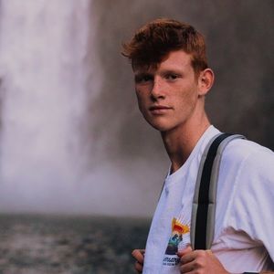 Meet your Posher, Sam